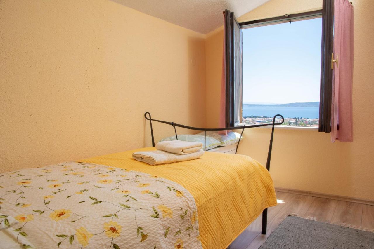 Plum Holiday Home Kaštel Stari Buitenkant foto